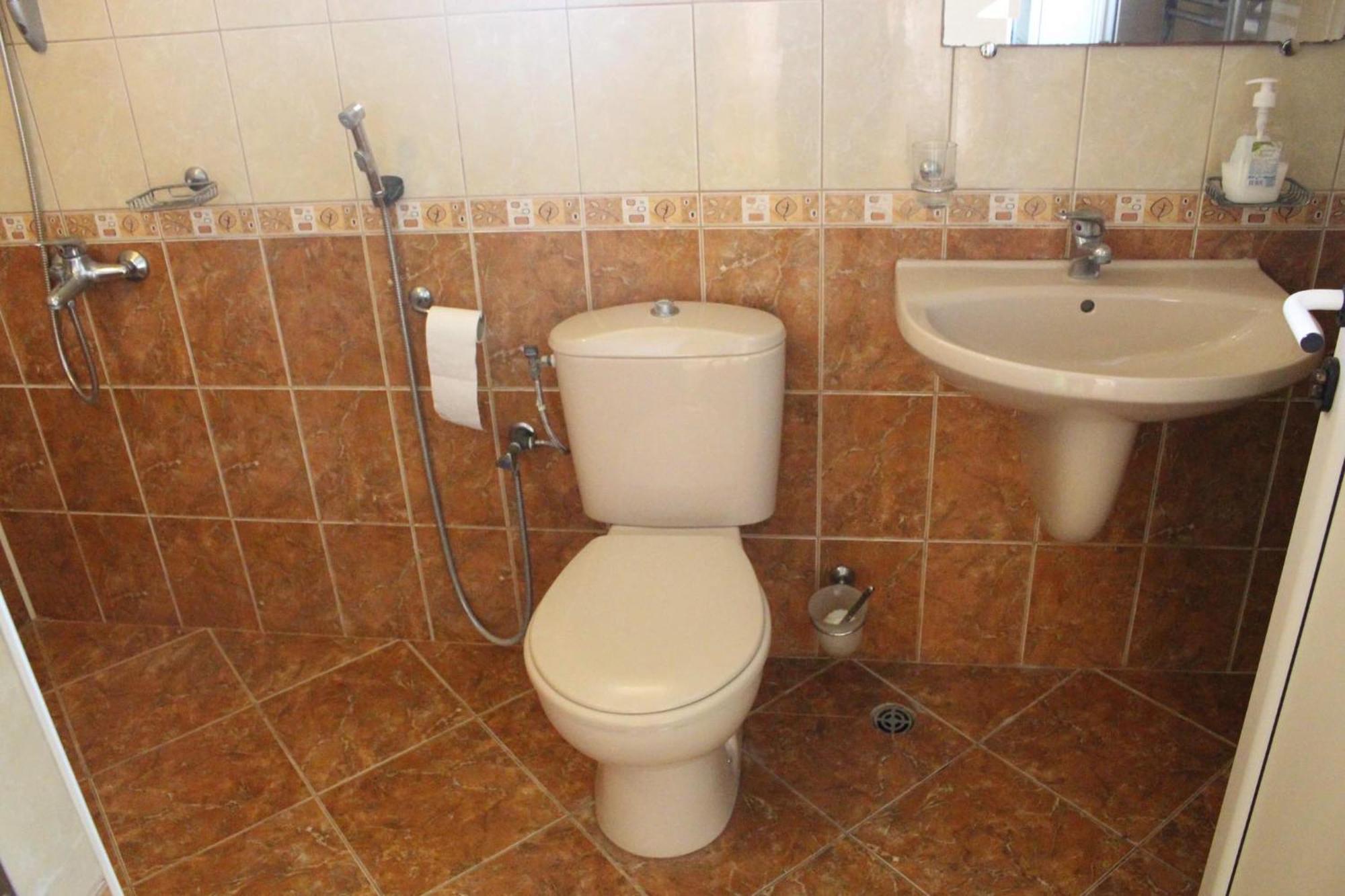 Ezerets Guest House Anita Dış mekan fotoğraf