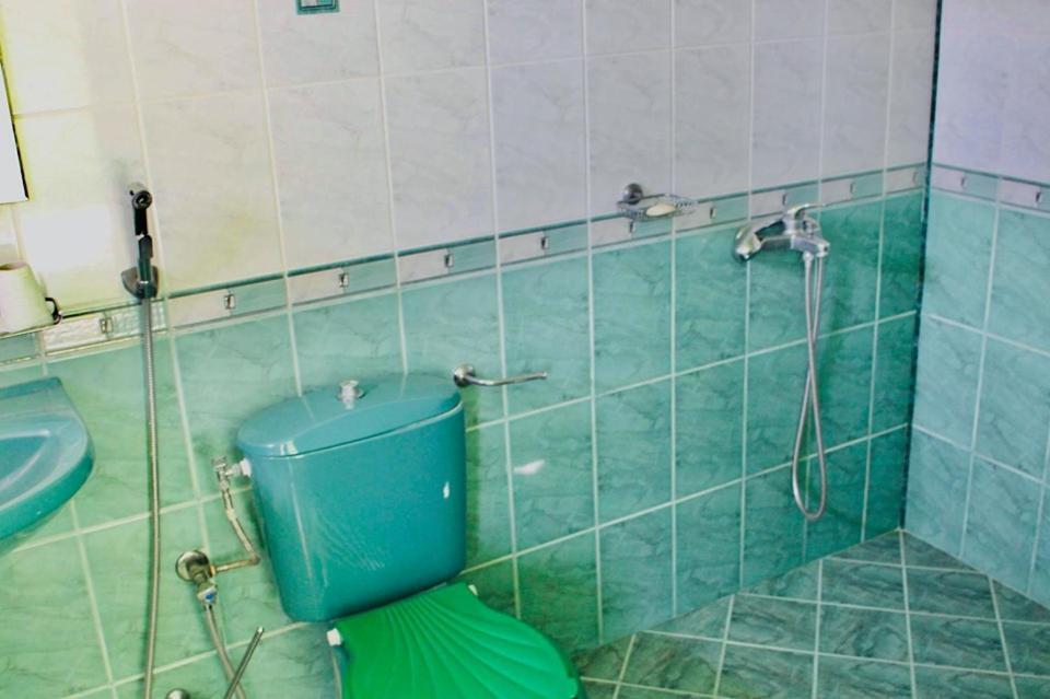 Ezerets Guest House Anita Dış mekan fotoğraf